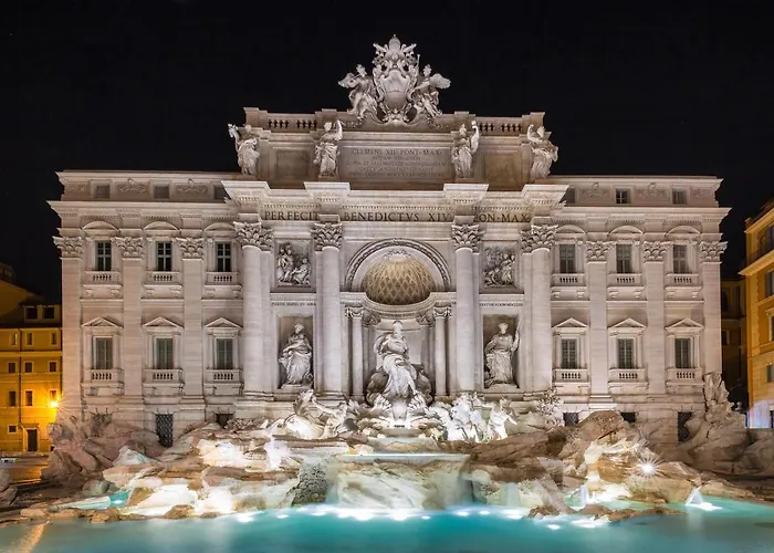 Palace Fontana Di Trevi Home